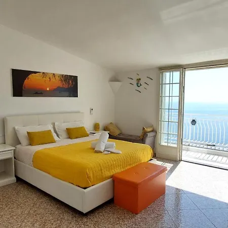 Mija Sunset Praiano